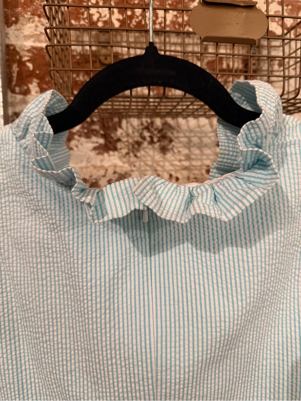 Lilly Pulitzer Adeline Shift Dress in Blue Lucky Seersucker, Size 12 - Picture 5 of 8